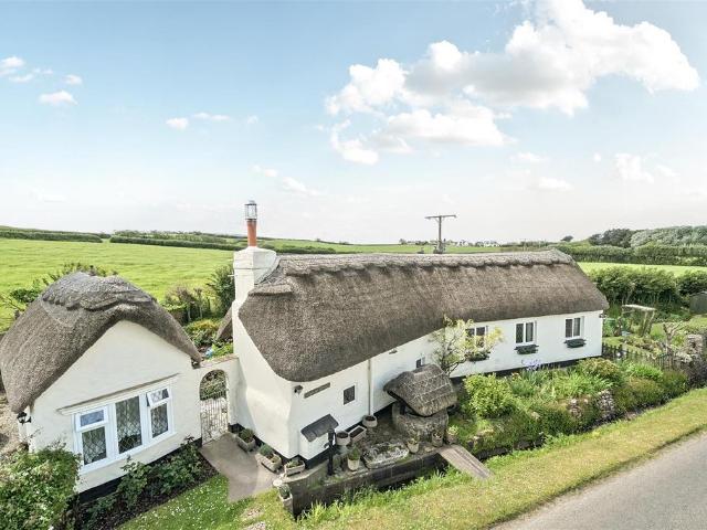 House for sale in Millook, Cornwall