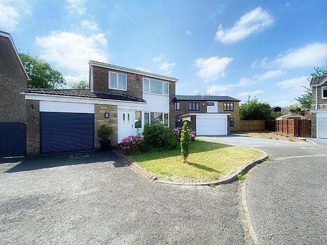 House for sale in Holystone, North Tyneside