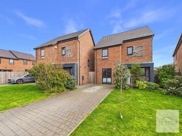 House for sale in Cabus, Lancashire