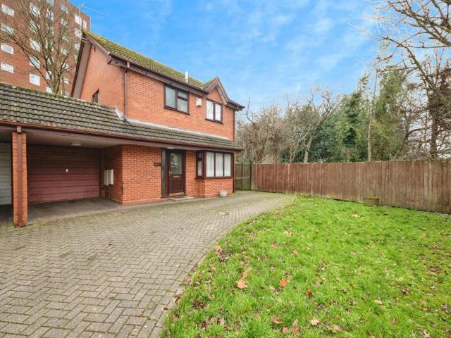House for sale in Wake Green, West Midlands