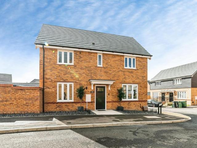 House for sale in Hounsome Fields, Priest Down