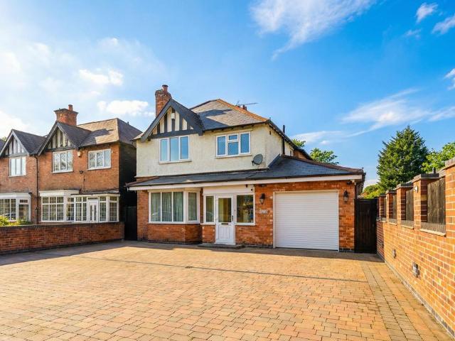 House for sale in Hall Green, West Midlands