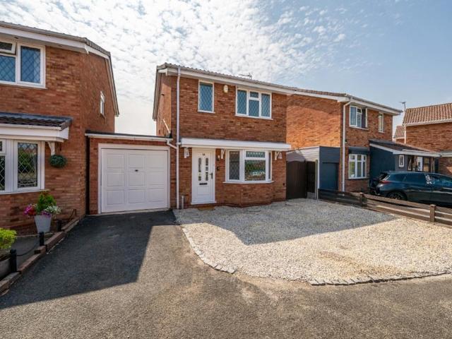 House for sale in Bilston, West Midlands