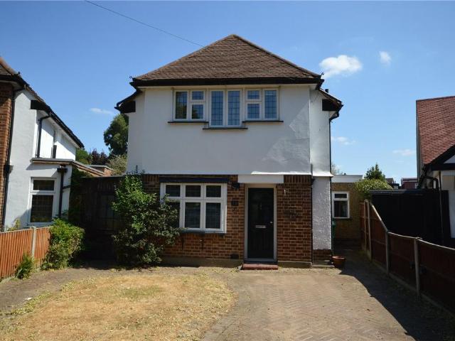 House for sale in Whitton, Greater London