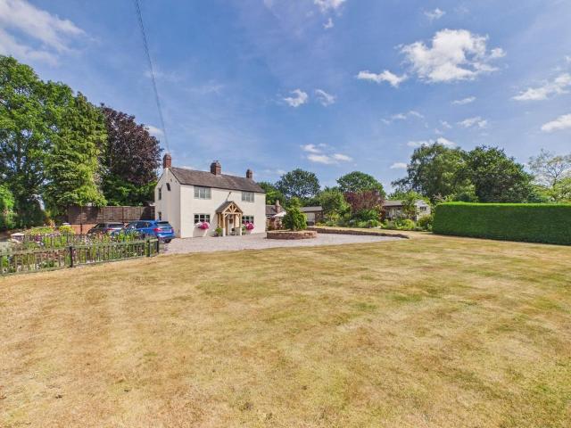House for sale in Sutton Upon Tern, Shropshire