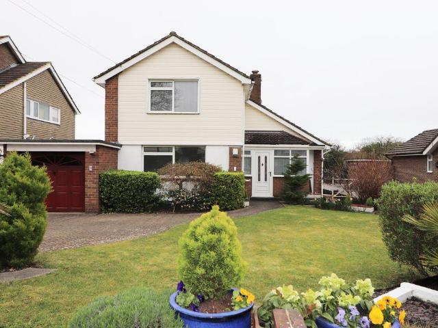 House for sale in Worthing, West Sussex