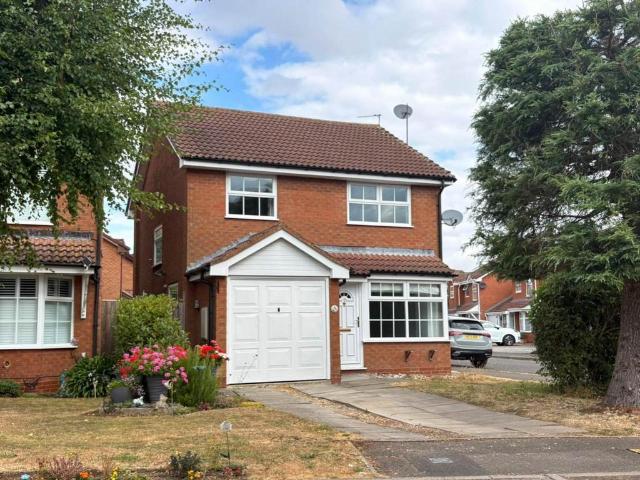 House for sale in Stoke Mandeville, Buckinghamshire