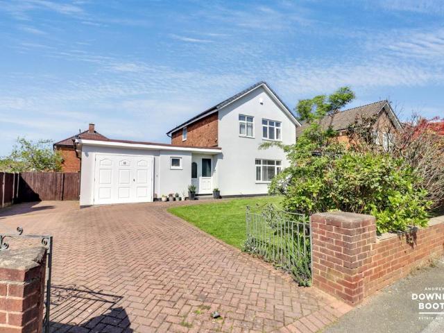 House for sale in Aldridge, West Midlands