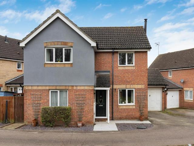 House for sale in Haverhill, West Suffolk