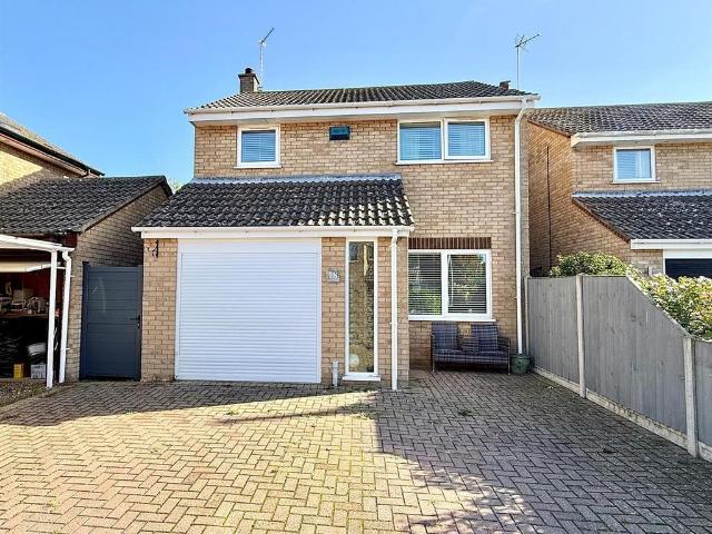 House for sale in Hemsby, Great Yarmouth