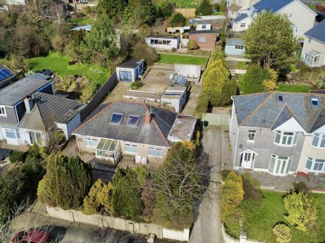 House for sale in Tycoch, Swansea
