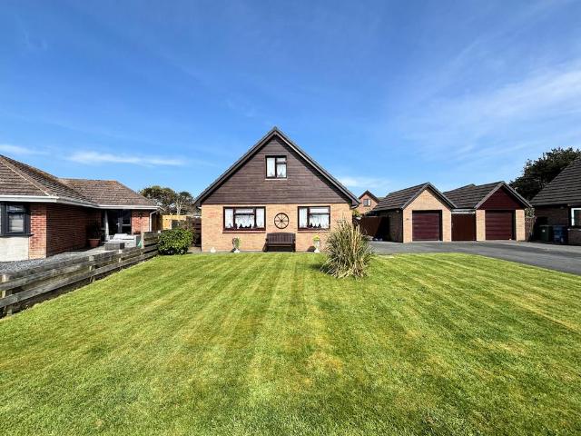 House for sale in Tywyn, Wales