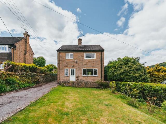 House for sale in Froggatt, East Midlands