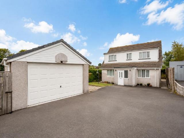 House for sale in St. Dennis, St Dennis