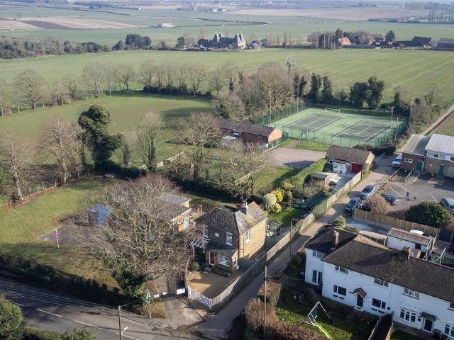 House for sale in Lower Higham, Hamerton