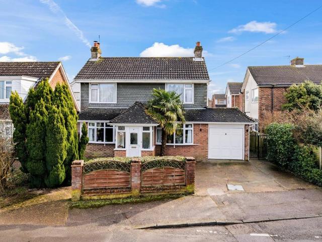 House for sale in Folkestone, Densole