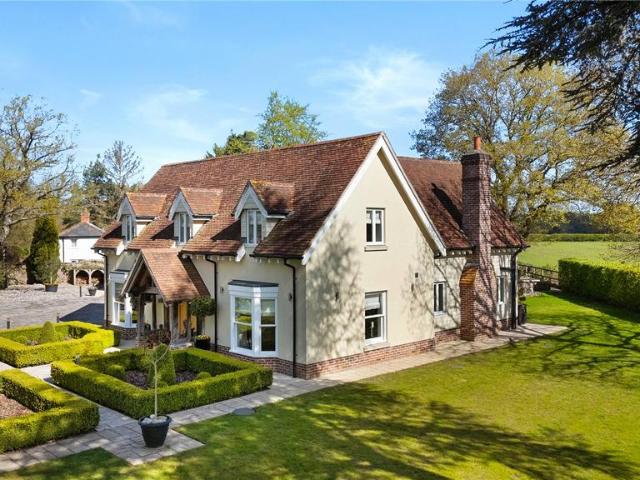 House for sale in Fordham Heath, Essex