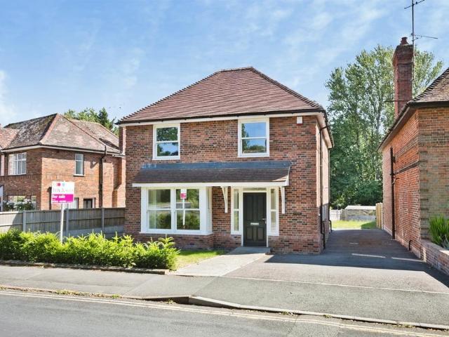 House for sale in Yeovil, Somerset