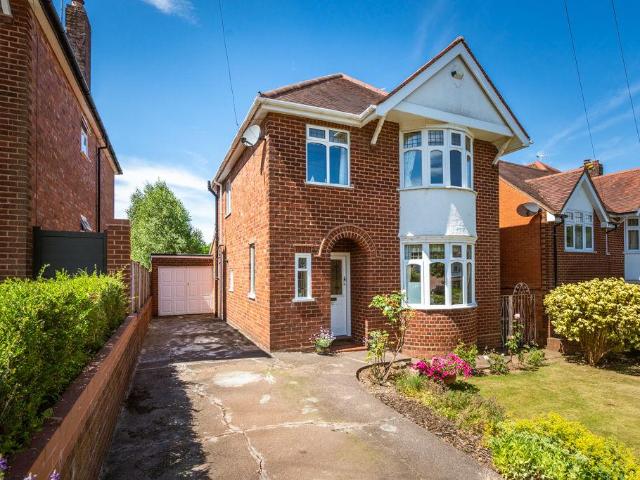House for sale in Stourbridge, West Midlands