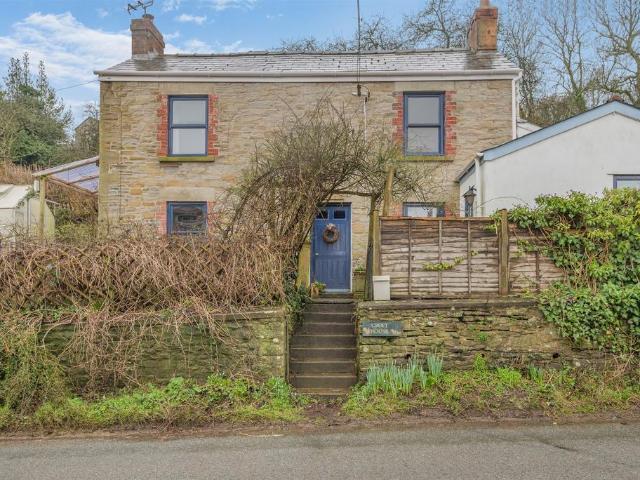House for sale in Bromsberrow Heath, Gloucestershire