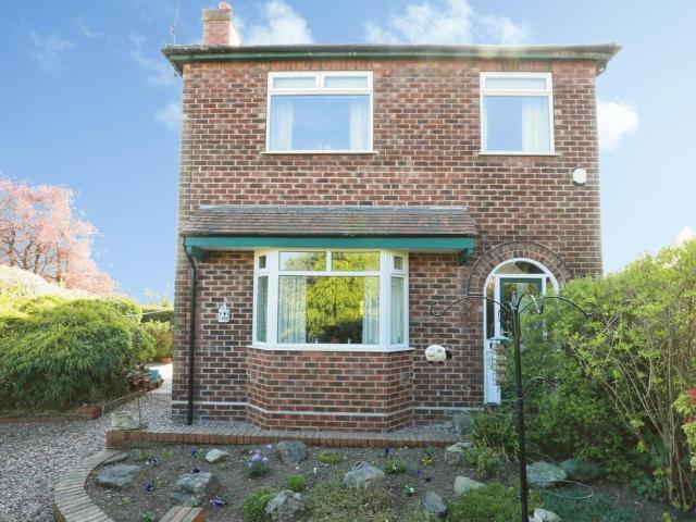 House for sale in Barnton, Cheshire