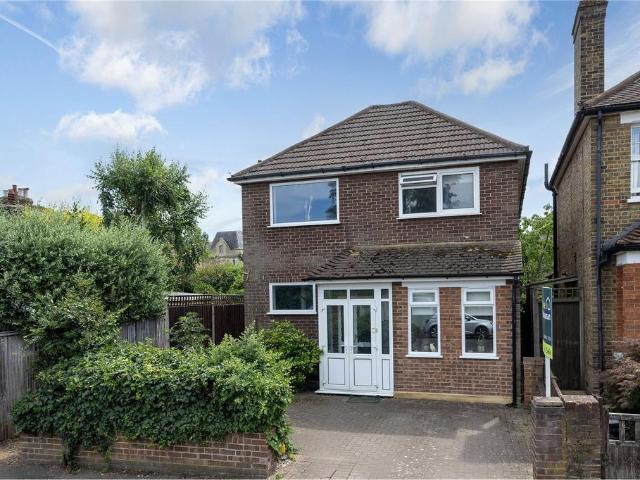 House for sale in Hampton, Greater London