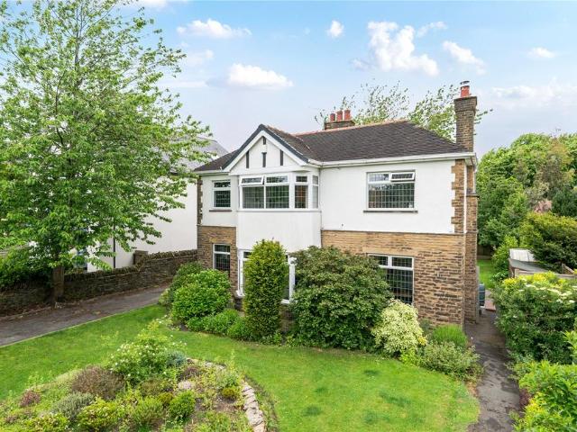 House for sale in Pudsey, West Yorkshire