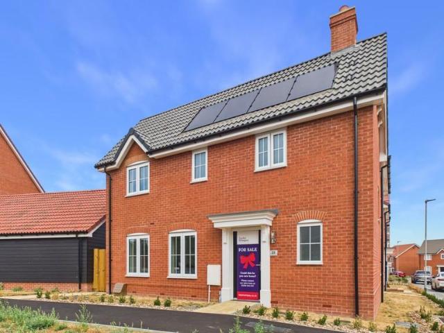 House for sale in Moreton Hall, Chedburgh