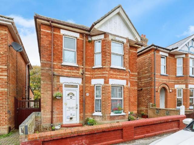 House for sale in Charminster, Bournemouth