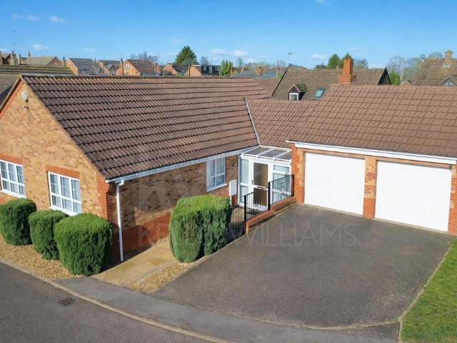 House for sale in Brafield-on-the-green, Northamptonshire