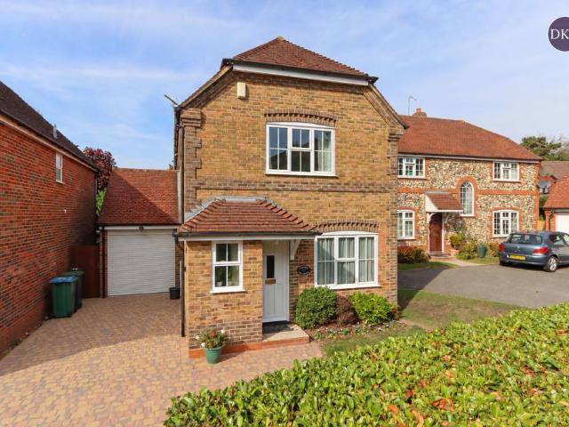 House for sale in North Watford, Watford