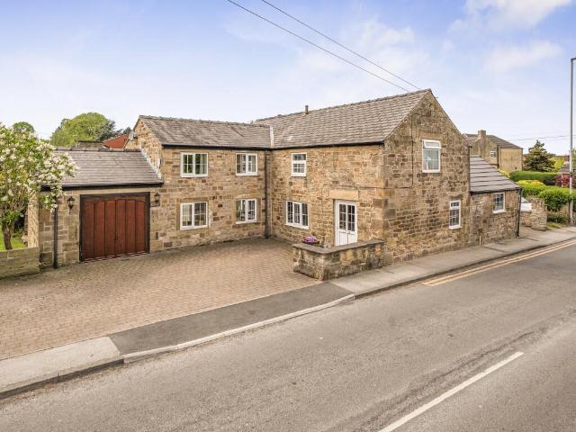 House for sale in Normanton and Altofts, Altofts