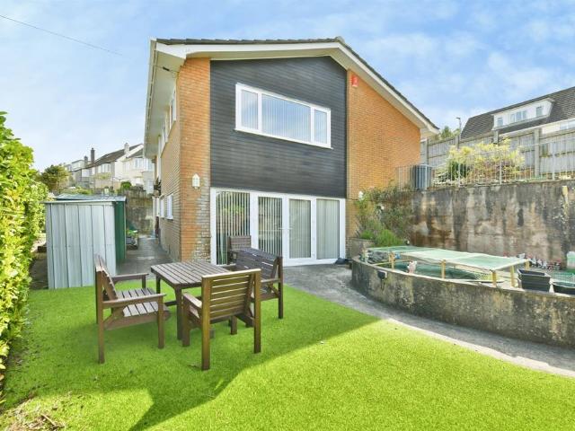 House for sale in South Pill, Saltash