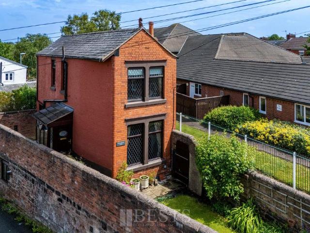 House for sale in Higher Runcorn, Halton
