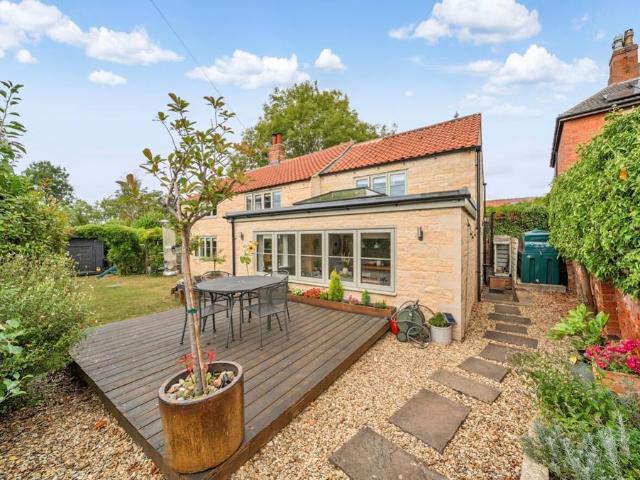 House for sale in Barholm, Lincolnshire