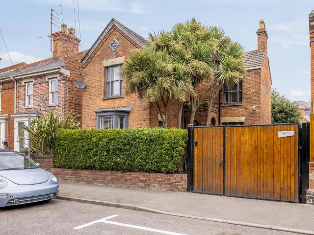 House for sale in Gosberton Clough, Lincolnshire