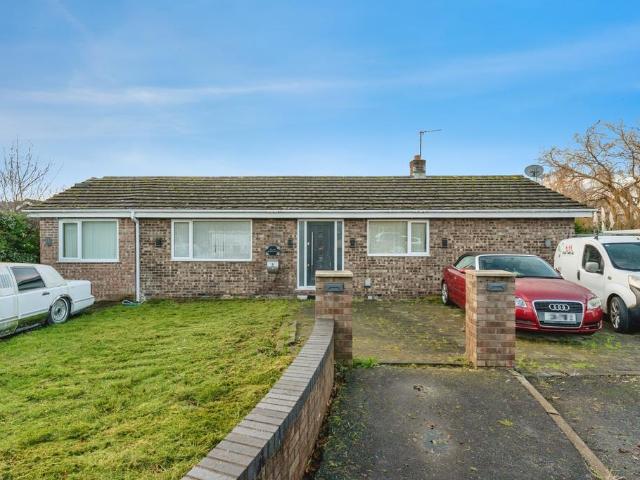 House for sale in Denbigh