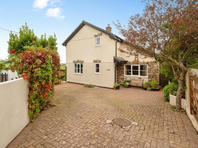 House for sale in Tredinnick, Duloe