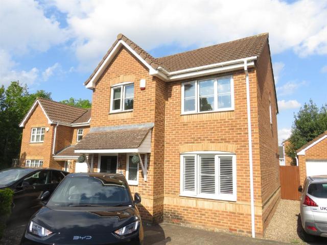 House for sale in Redhill Grange, Wellingborough