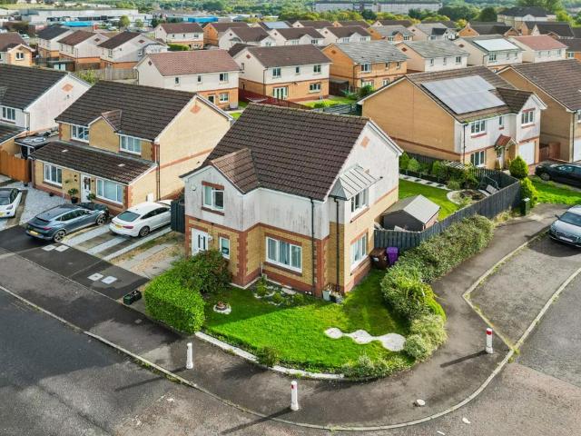 House for sale in Southpark Village, Glasgow