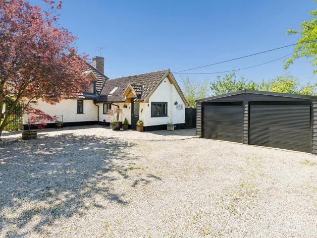 House for sale in Arrington, Cambridgeshire