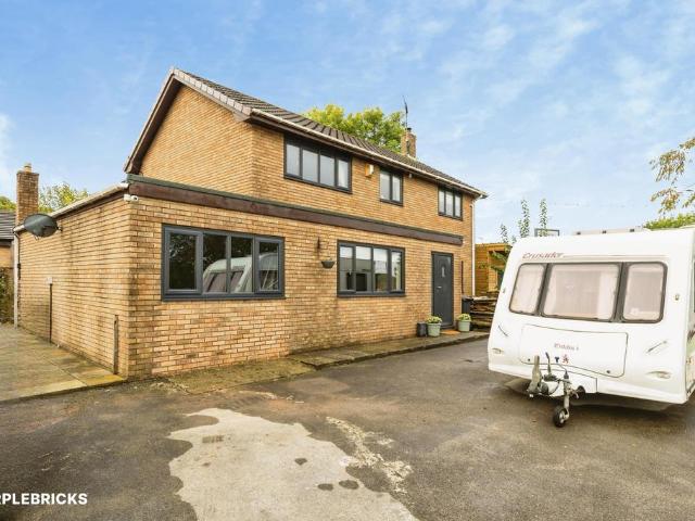 House for sale in Dobshill, Penyffordd