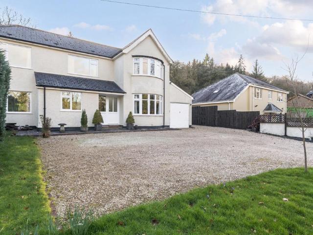 House for sale in Dulverton, Somerset