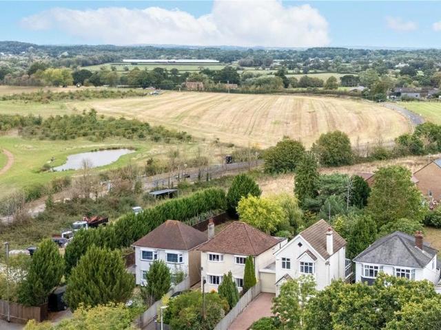 House for sale in Bearwood, Poole