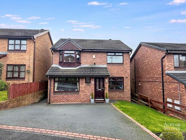 House for sale in Pendock, Greater Manchester