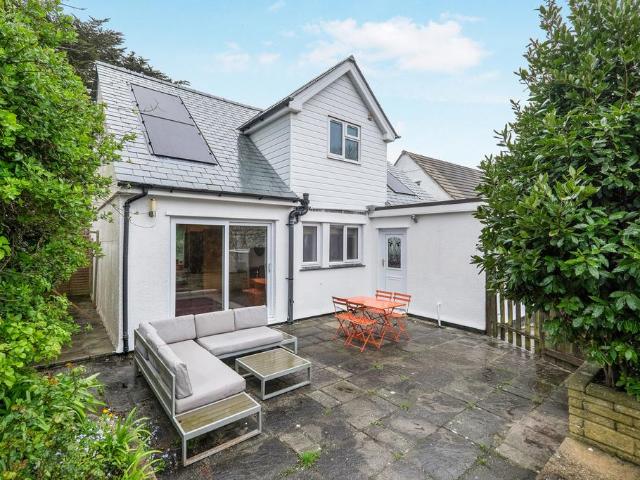House for sale in Penbeagle, Cornwall