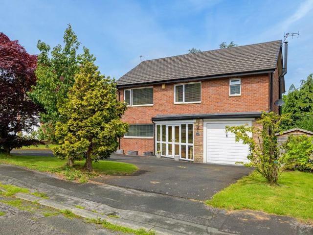House for sale in Frodsham, Cheshire