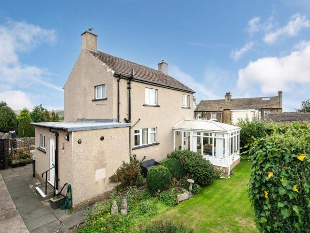 House for sale in Eldwick, Bradford