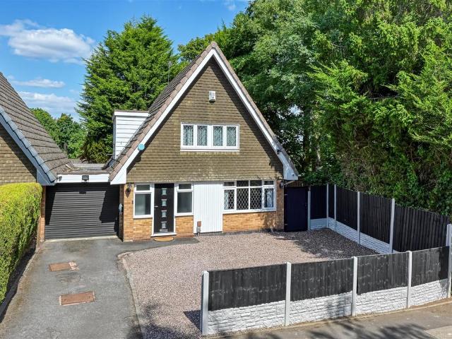 House for sale in Tettenhall, West Midlands