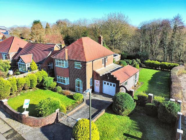 House for sale in Kedleston, East Midlands